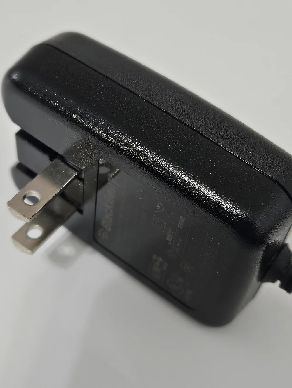 Blackberry Charger Research In Motion Limited Model No. PSM04A-050RIM (NY) with